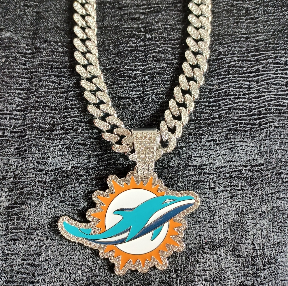 NFL Miami Dolphins 20 Inch Necklace Pendant Cuban Chain Link Football Jewelry